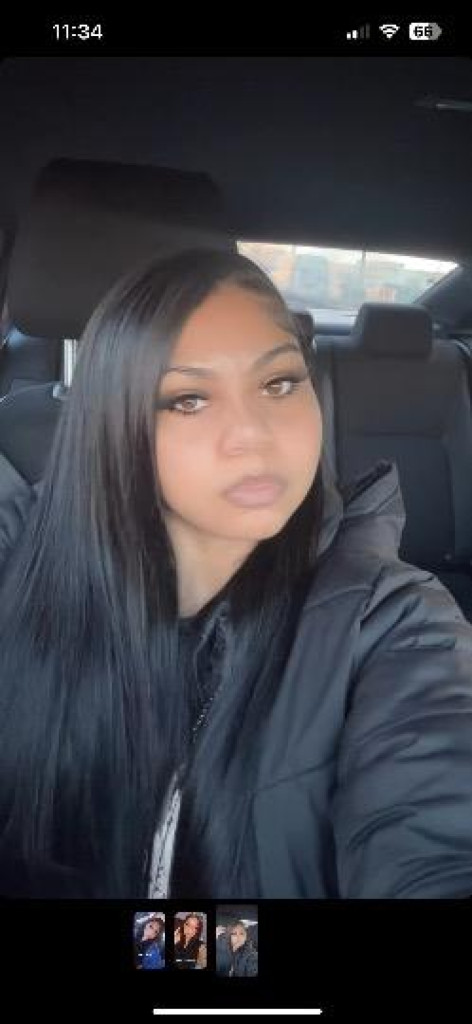 Aaliyah photo 1