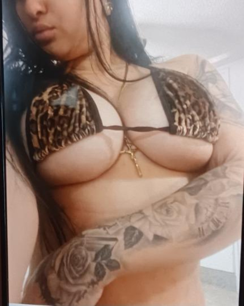 Valeria photo 1