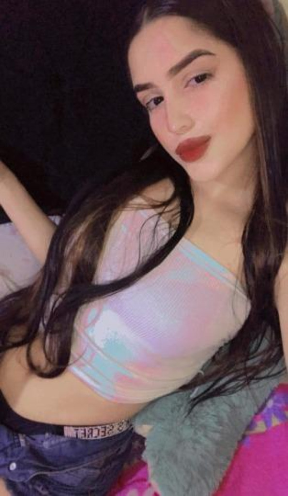 Alejandra photo 1