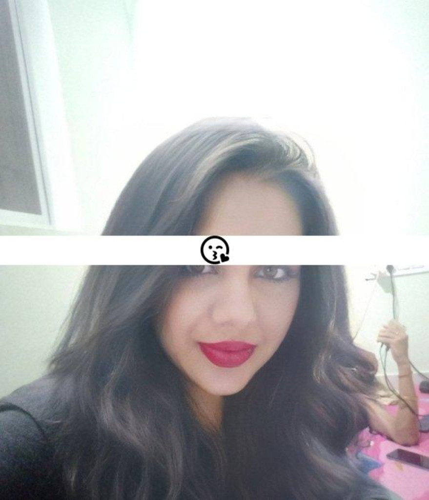 Pooja Singh photo 1