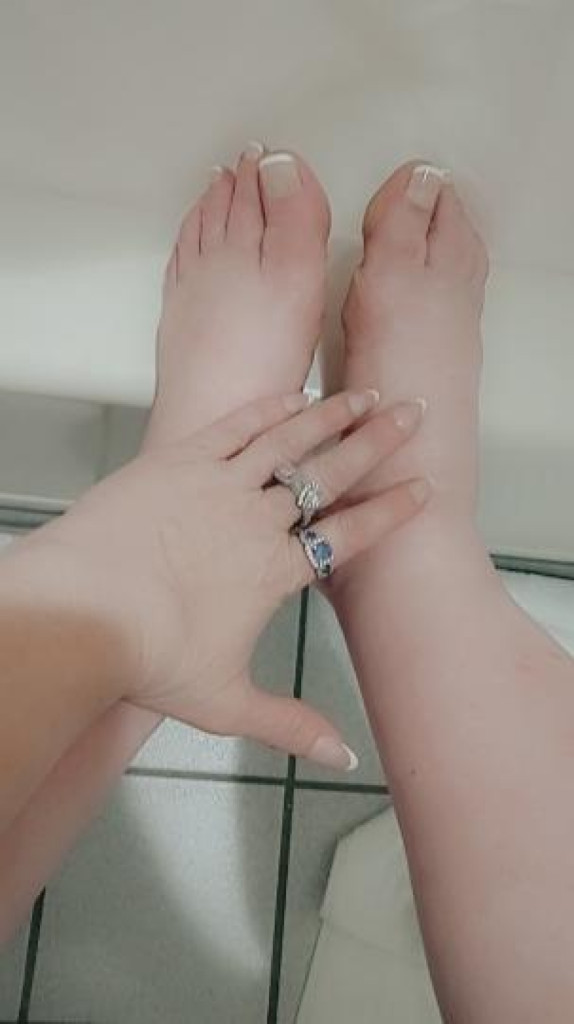 Mz. photo 1