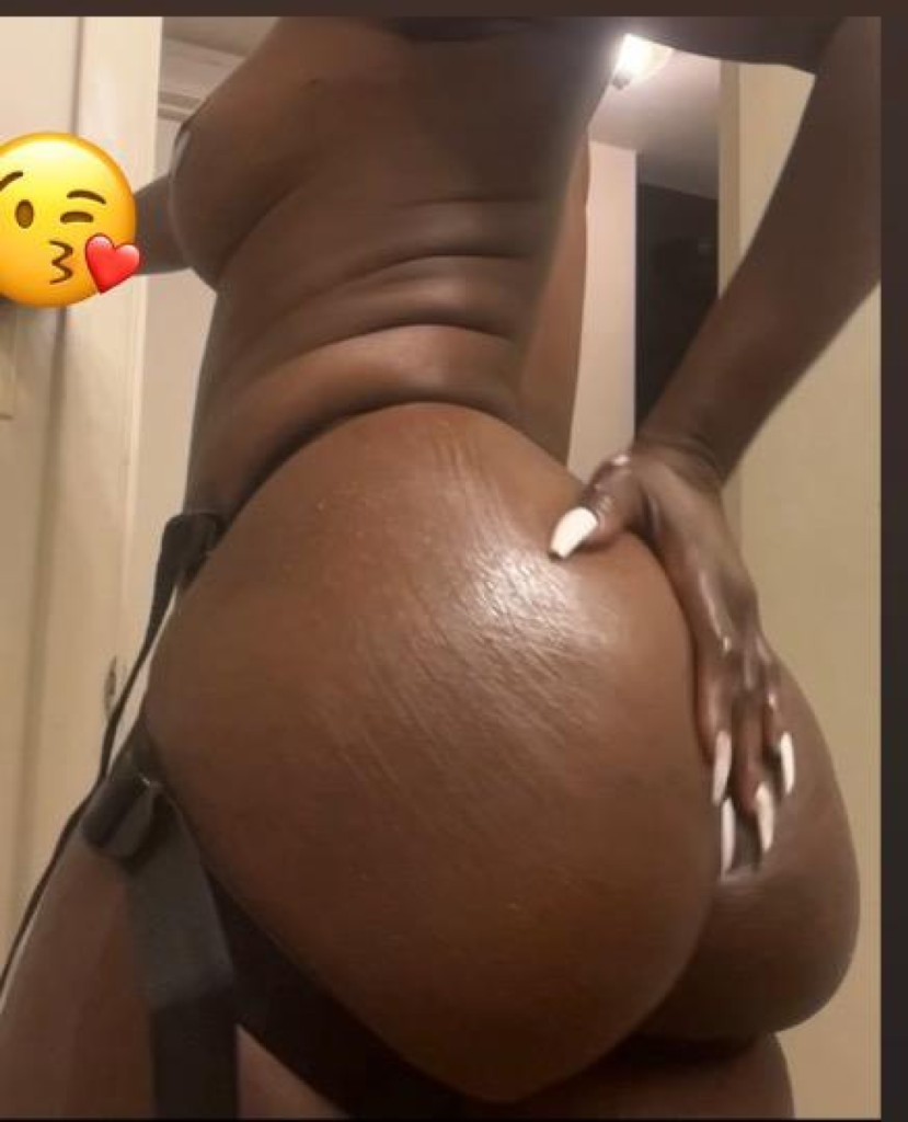 Femdom looking for fun🍆💦🍑 OUTCALLS ONLY TONIGHT photo 1