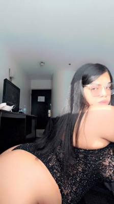 Come Play With Mariee 🚨 QV SPECIALS 🚨 listing photo