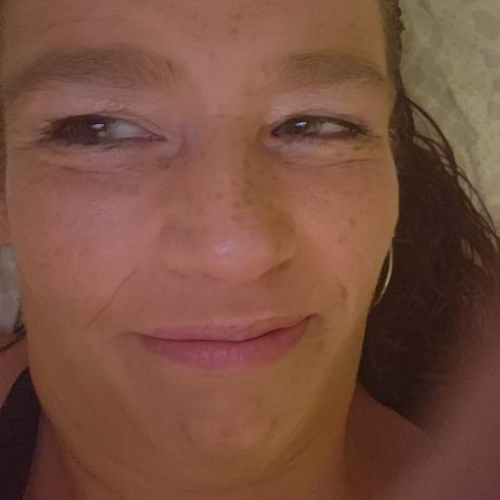 Christine photo 1