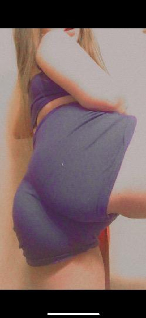 Cum Play With Me photo 1