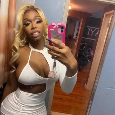 Hot Colombian and Cuban Barbie Cataleya La Reina listing photo