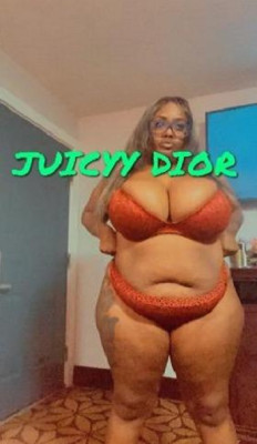 JUICYY listing photo