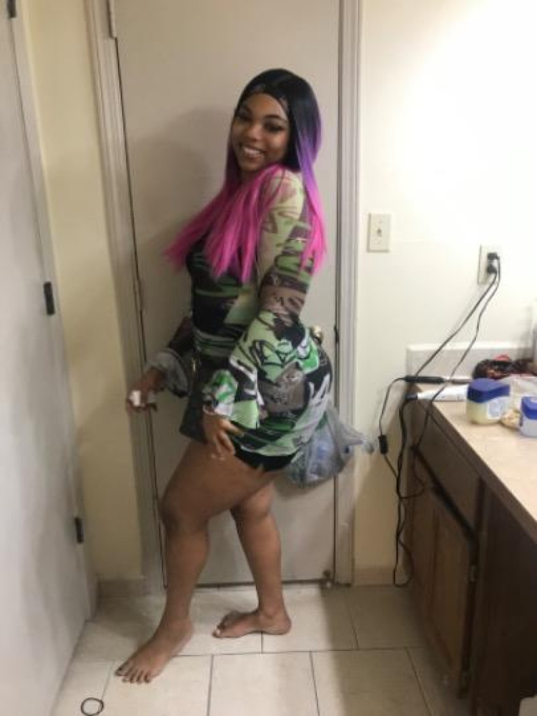 Henny photo 1
