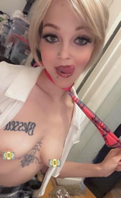 Sexy listing photo