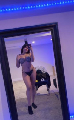 👏🏻💥🧸🌹Beautiful young Latina available to please you and have a nice time with you. ❤❤💫❤ listing photo