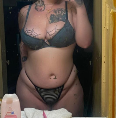 Hottie listing photo
