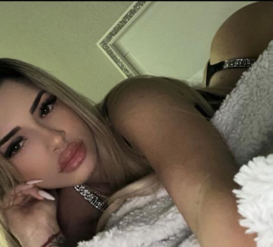 Alexa photo 1
