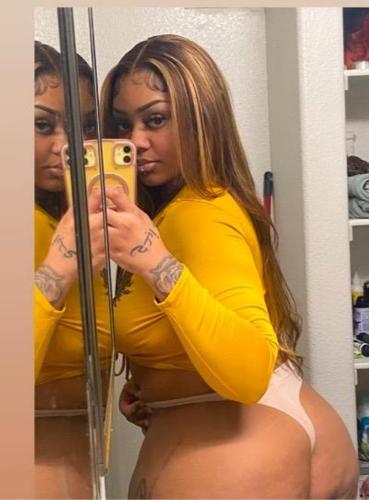 🔥🔥🔥🔥ISLAND GIRL WITH A BIG ASS🔥🔥 photo 1