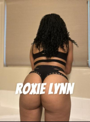 Roxie listing photo