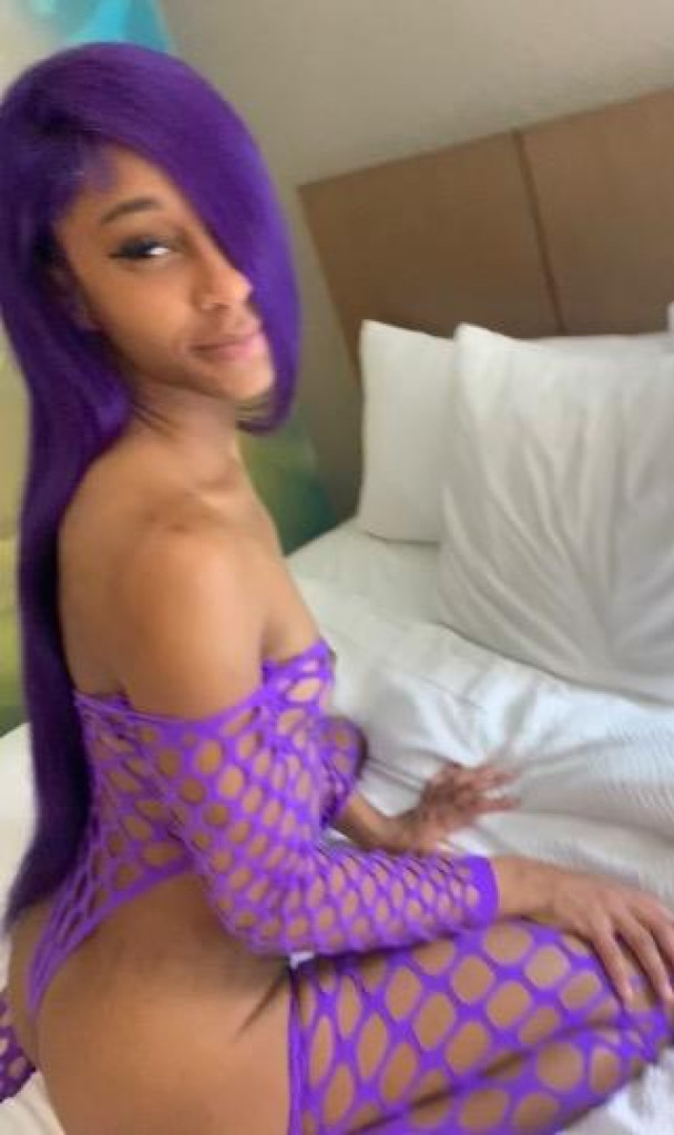 Minnie photo 1