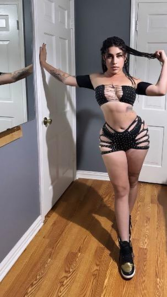 Vanessa photo 1