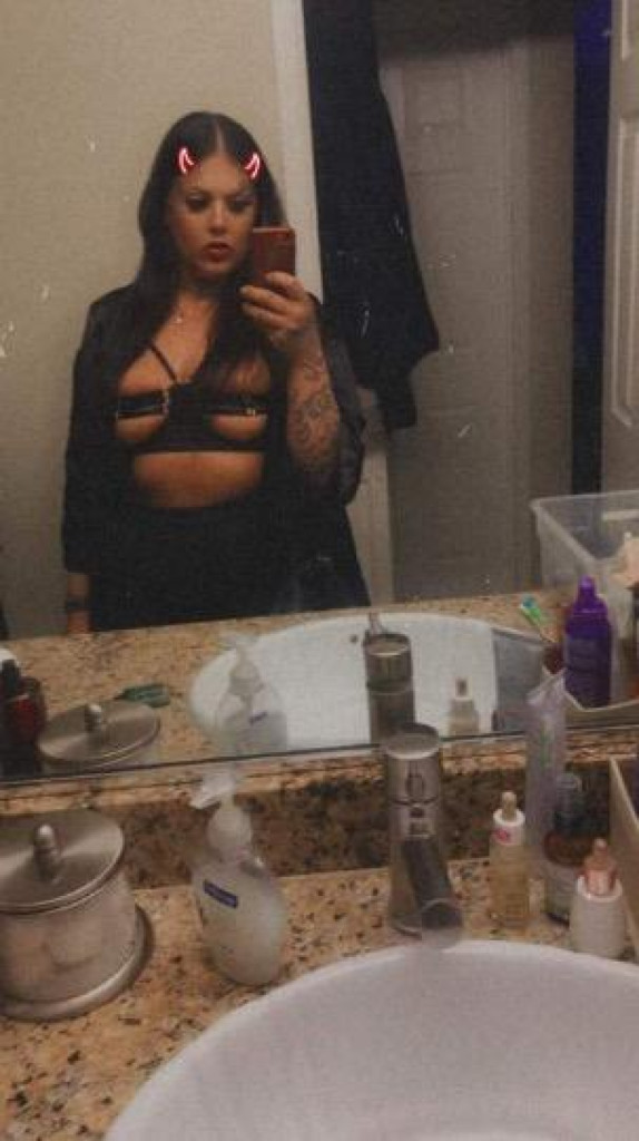 Mandy photo 1