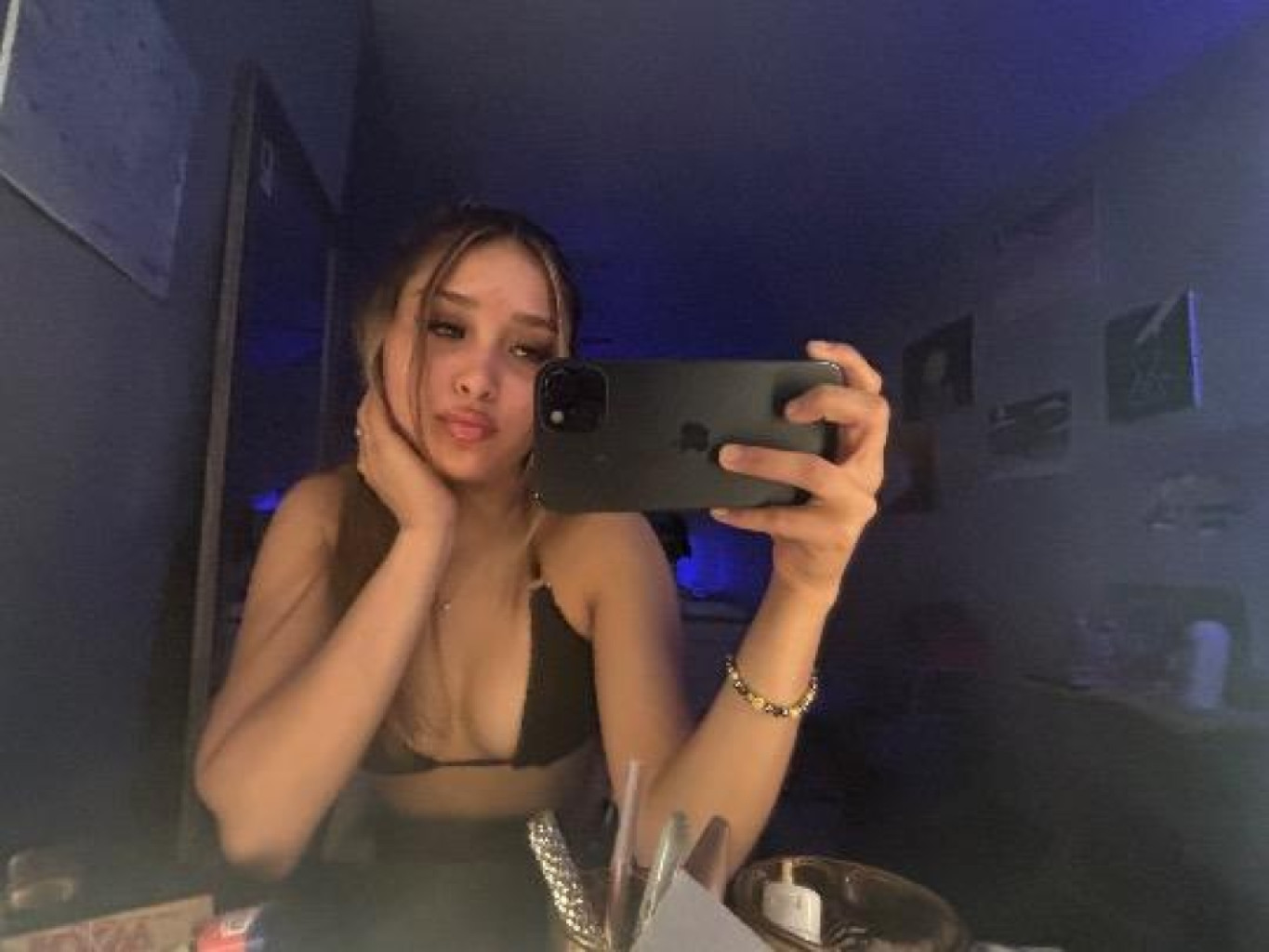 Honey photo 1